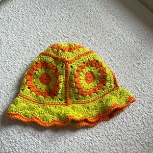 Crochet bucket hat